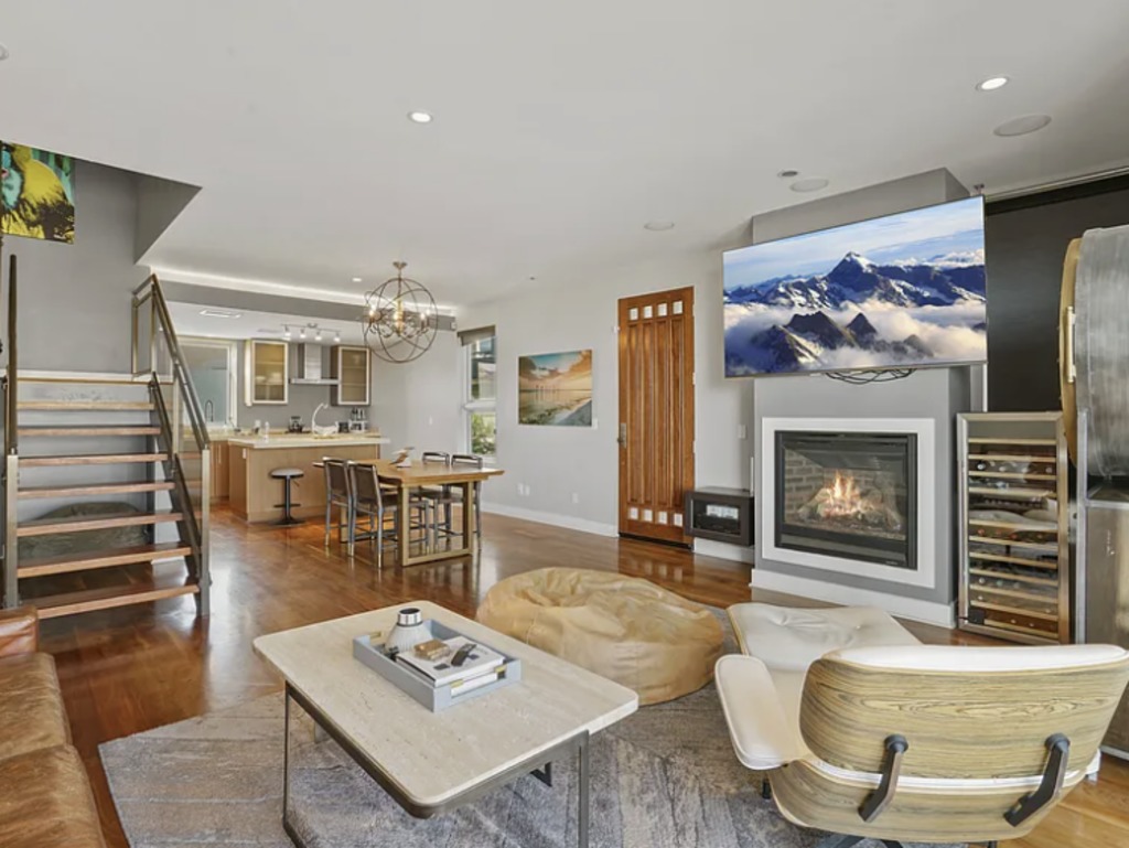 3 BR Furnished Rental in Bankers Hill, San Diego (BH-408)
