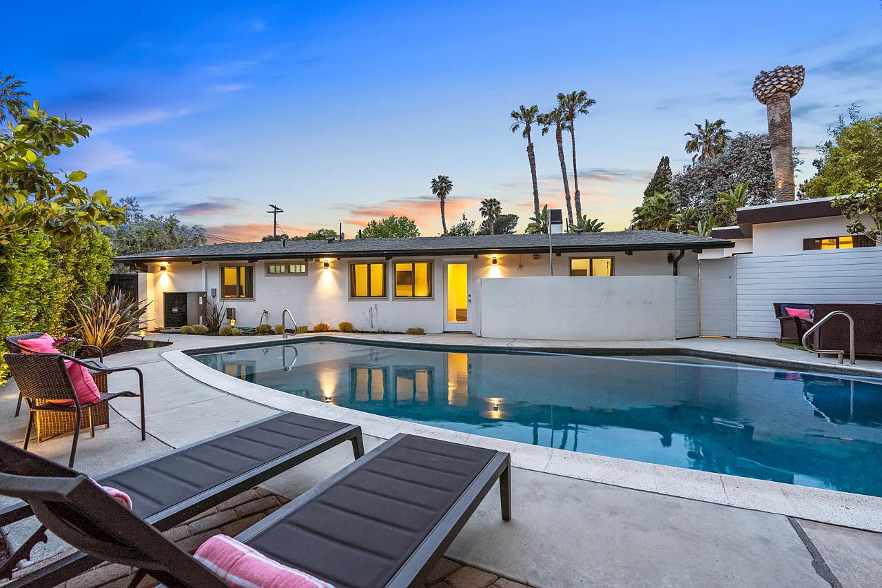 4 bedroom /3 bath pool home